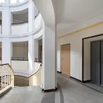 J&w Solidarnosci Apartment