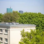J&w Solidarnosci Apartment
