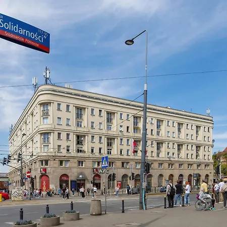 Апартаменты J&w Solidarnosci *